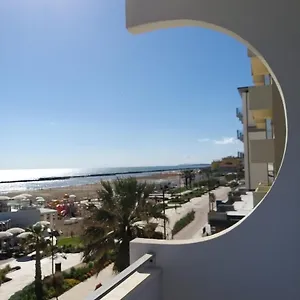 Ideal 3*, Rimini Italia