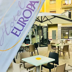 Europa 2*, Arma di Taggia Italia